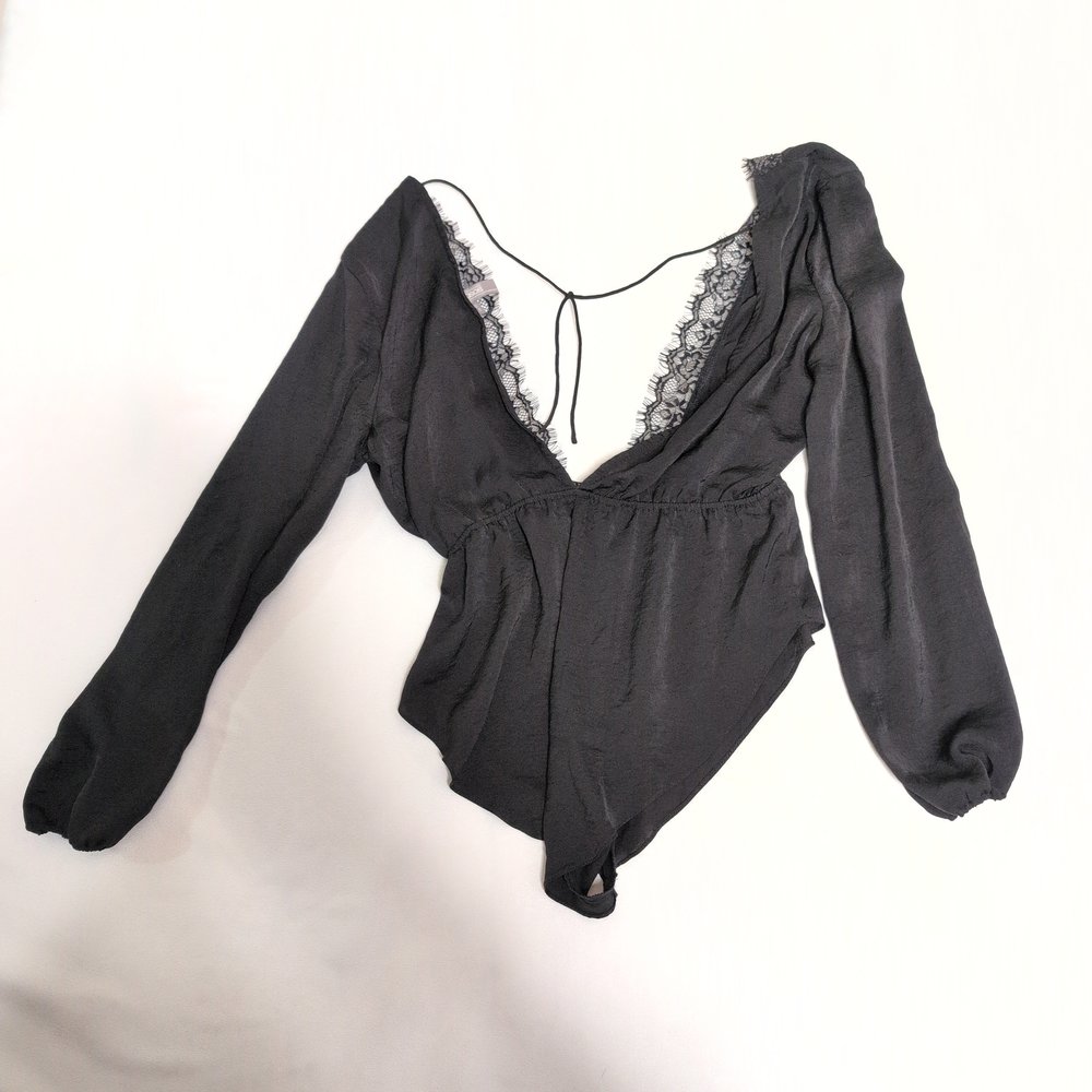 ASOS Black Lace-Trim Long Sleeve Romper Jumpsuit XS - Picture 3 of 6